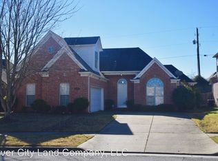 8581 Shady Elm Dr, Cordova, TN 38018
