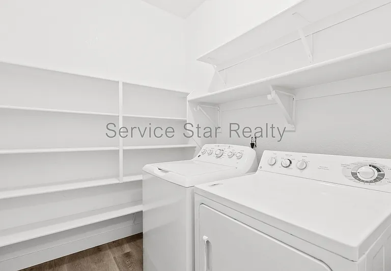 7500 E Deer Valley Rd #31 — Photo 9