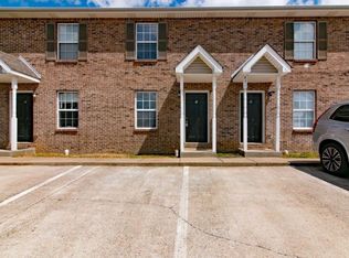 821 Oak Arbor Ct APT 2, Clarksville, TN 37040