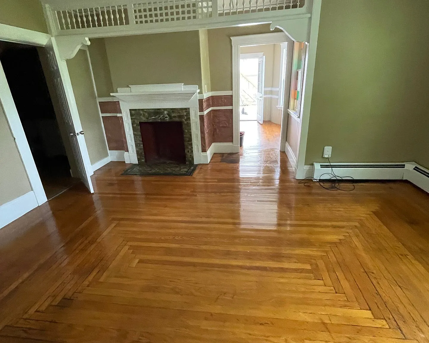 7 Park Place — Photo 2
