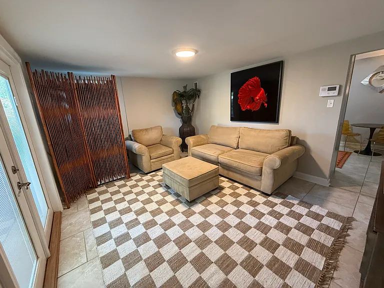 516 Sena Dr — Photo 12