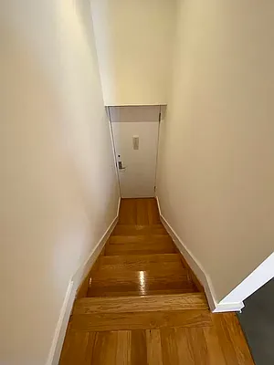 Rented by Keller Williams NYC | media 8