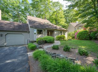 21 Wildwood Dr #21, Cape Elizabeth, ME 04107