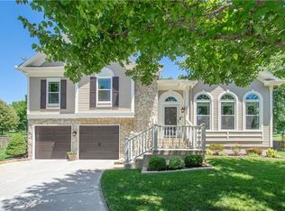 6523 N Fisk Ct, Kansas City, MO 64151