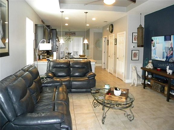 5th image of 6019 Sweet Birch Dr