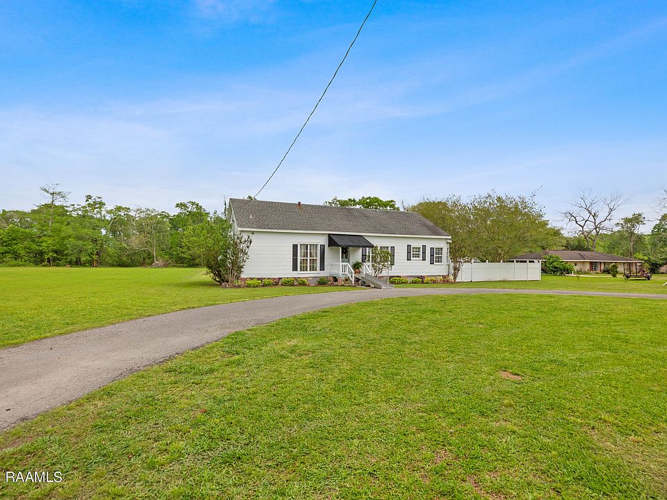 19470 Highway 182 W, Jeanerette, LA 70544 Zillow
