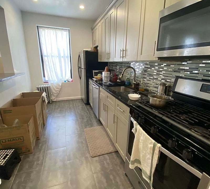 1st image of 28-32 35th St #6E