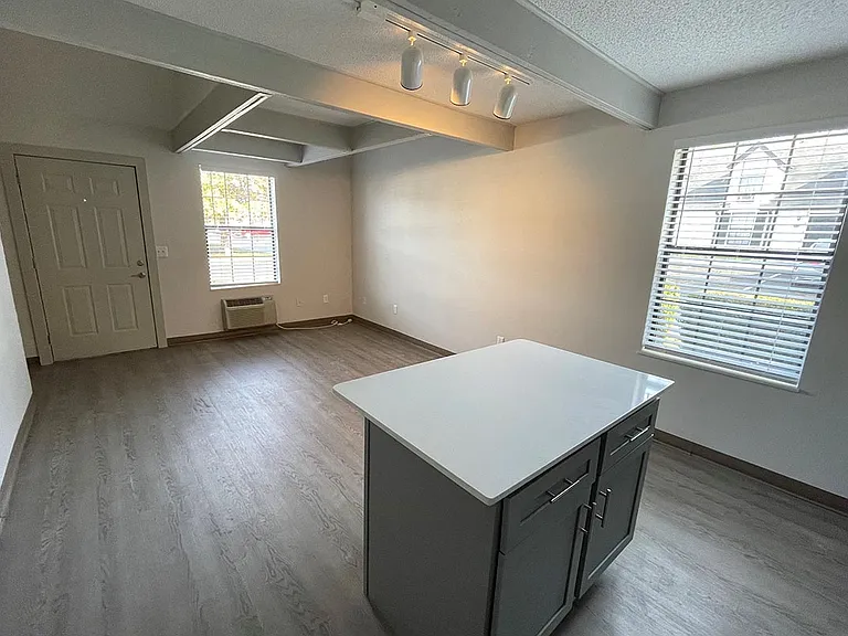 Fairway Meadows Townhomes — Photo 18
