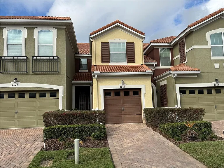 4838 Matteo Trl — Photo 2