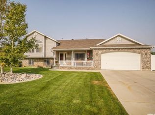 4841 S 3575 W, Roy, UT 84067