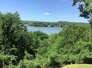 6654 Keystone Dr, Osage Beach, MO 65065