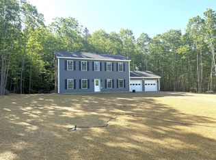 75 Beck Dr, Palermo, ME 04354