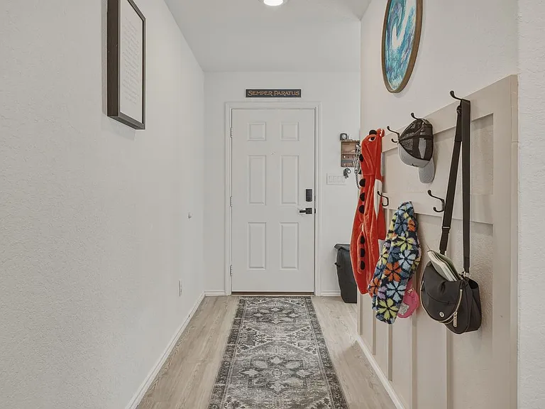 2674 Winterfell St — Photo 3