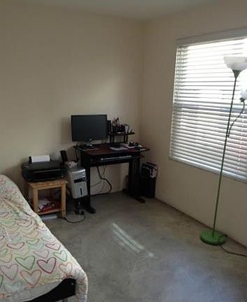 5th image of 323 E Dayman St APT 2