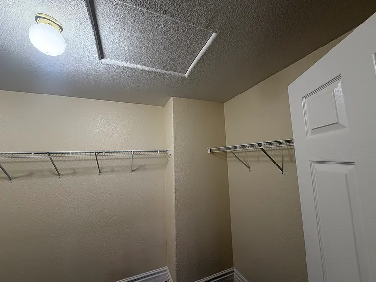 6833 Urubu St — Photo 42
