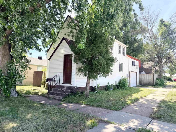 102 7th St SE, Spencer, IA 51301
