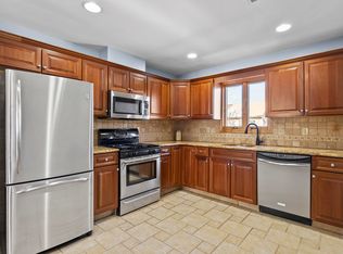 391 Taylor Ave FLOOR 2, Hackensack, NJ 07601