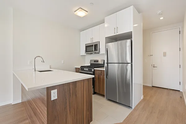 Rented by Living New York | media 25