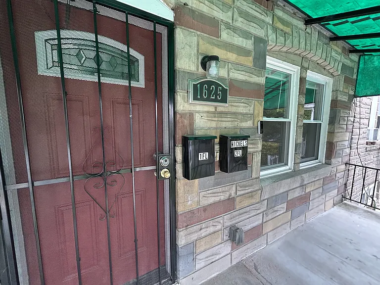 1625 Spruce St #2 — Photo 4
