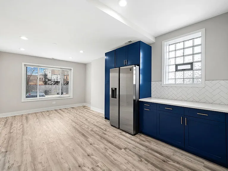 2756 W Monroe St #CH — Photo 4