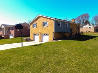 133 Crisswill Rd, Saint Clairsville, OH 43950
