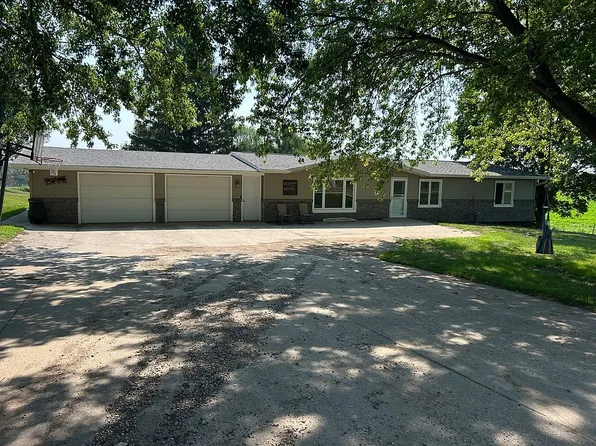 5317 O Ave, Cherokee, IA 51012