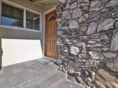 2nd image of 1420 Antonio Ln