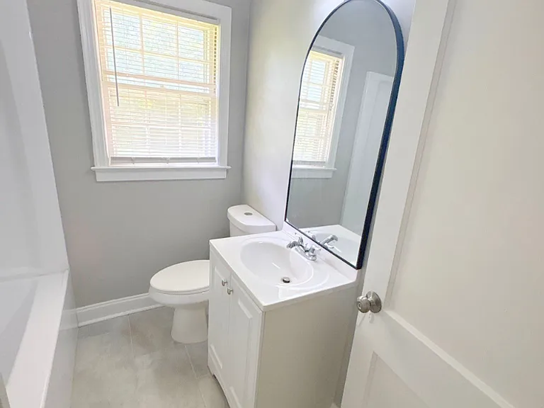 1622 Alta Vista Ave — Photo 10