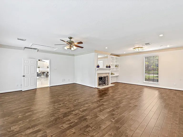 21410 Ganton Dr — Photo 22
