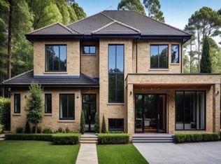 1831 Arborlynn Dr, North Vancouver, BC V7J2V7