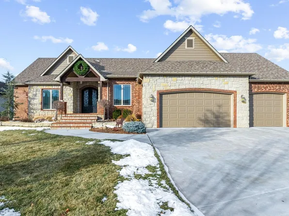 4019 N Fiddlers Cove St, Maize, KS 67101
