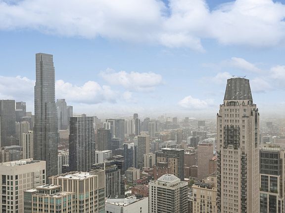 2nd image of 950 N Michigan Ave APT 5601