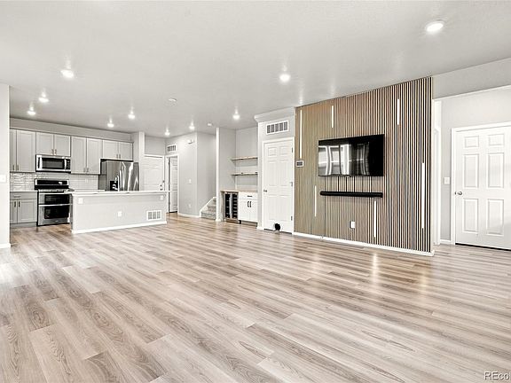 5th image of 18292 E Kansas Place