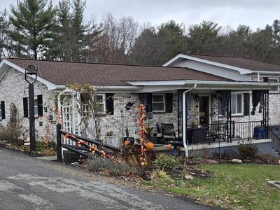 105 Stoney Ave, Crab Orchard, WV, 25827