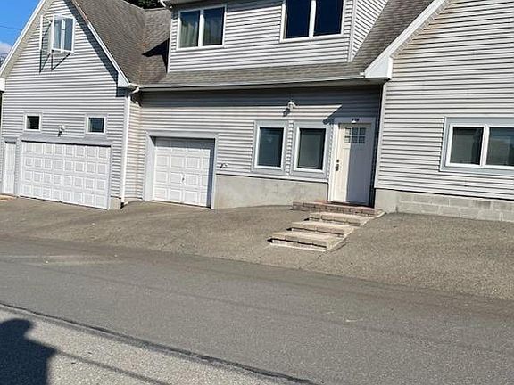 2nd image of 18A Montgomery St #A