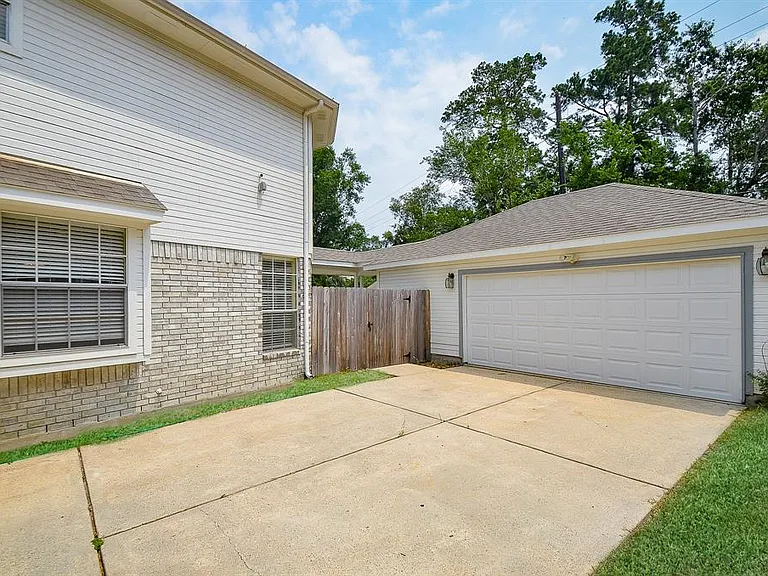 318 N Cypress Estates Cir — Photo 53