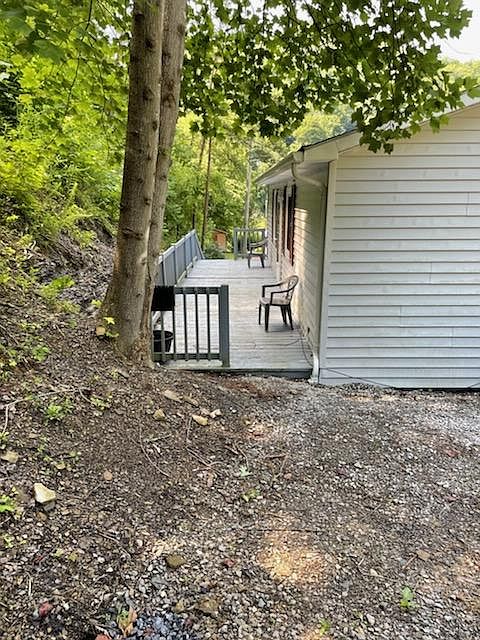1st image of 126 Melvina Dr #2