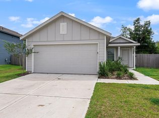 252 Houston Ave, Angleton, TX 77515