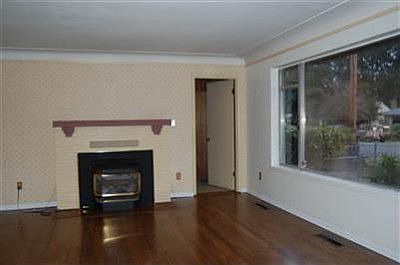 5th image of 1223 Warner St NE