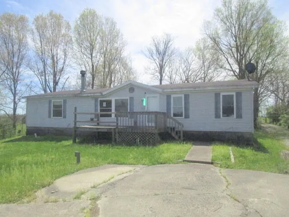 1766 Catawba Rd, Falmouth, KY 41040