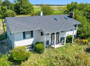 18N089 Harmony Rd, Hampshire, IL 60140