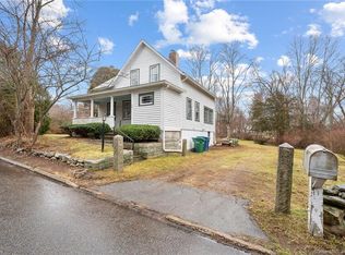 3 Lamphere Rd, Waterford, CT 06385