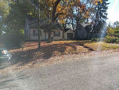 2nd image of 4707 Crestview Ave