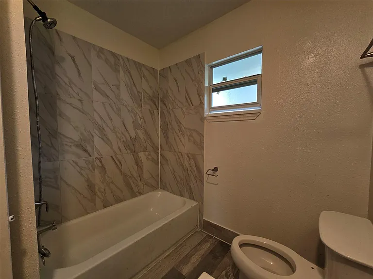 19736 Dunbar Ave — Photo 10