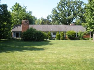 7200 Parkhurst Dr, Bloomfield, MI