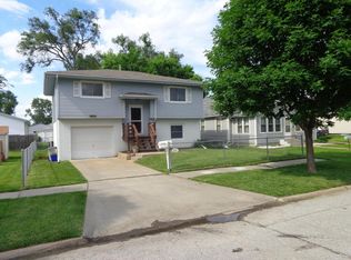 3028 7th Ave, Council Bluffs, IA 51501
