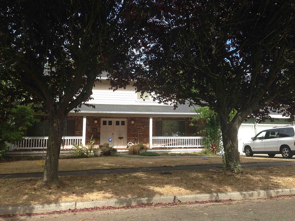 1st image of 9806 41st Ave NE