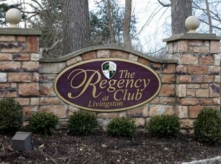 608 Turlington Ct, Livingston, NJ 07039