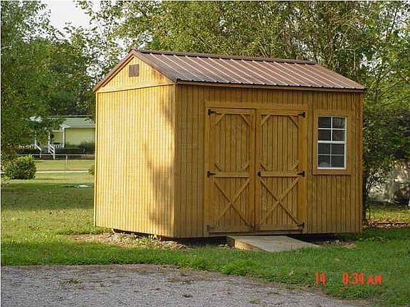 4th image of 327 Dogwood Cir