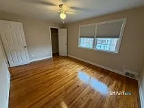 Building Photo - 1160 Whitney Ave #E